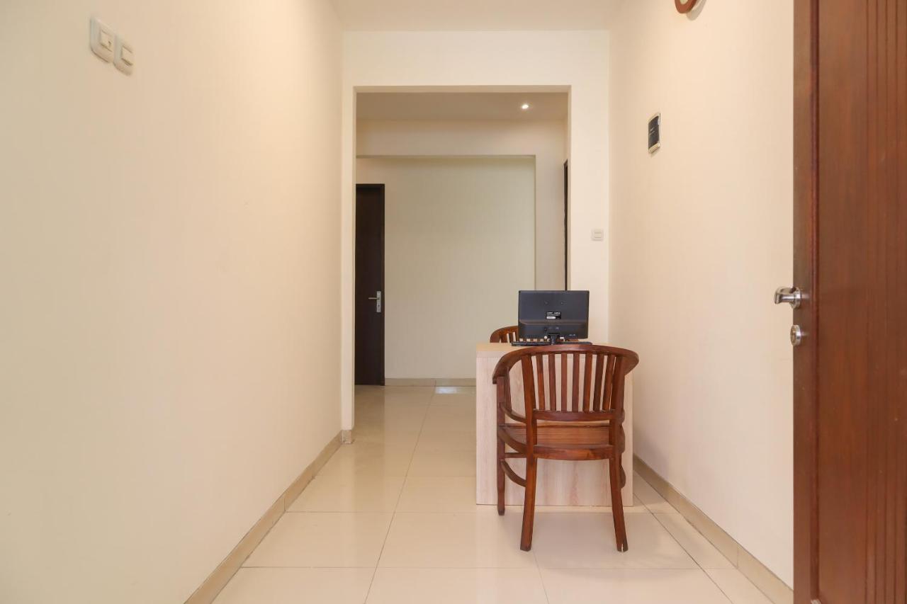 Oyo 2768 Oq Residence Jakarta Exteriör bild