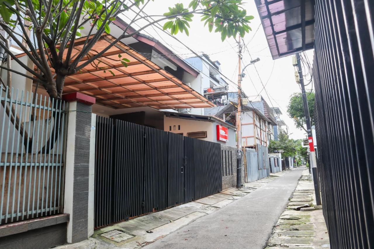 Oyo 2768 Oq Residence Jakarta Exteriör bild
